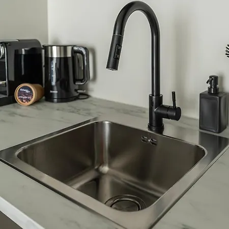 Apartment Modern With Wi-fi - *