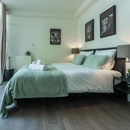 Apartmán Modern With Wi-fi -