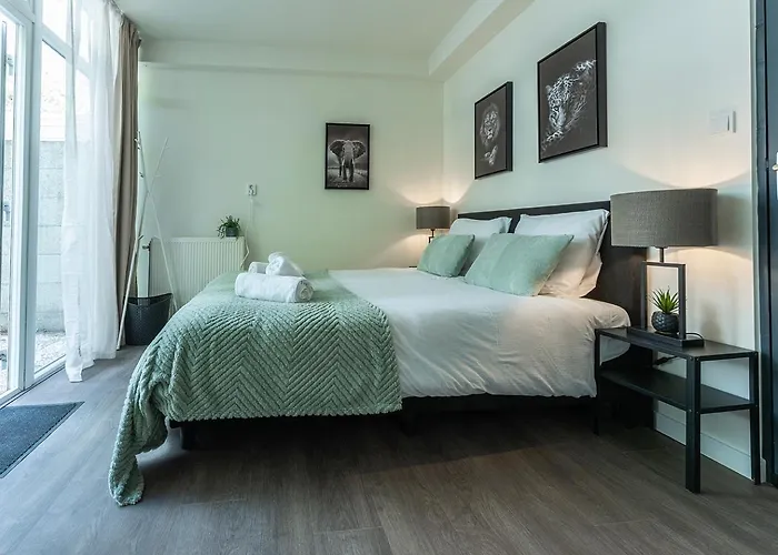 Διαμέρισμα Modern With Wi-fi -