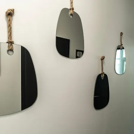 아파트 Modern With Wi-fi - *