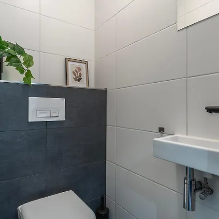 Modern With Wi-fi - 아파트