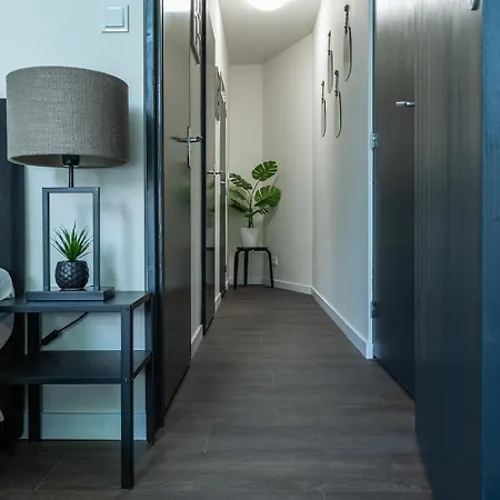 Modern With Wi-fi - 아파트 튈뷔르흐